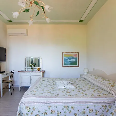 Romantica Sea View Villa Camaiore